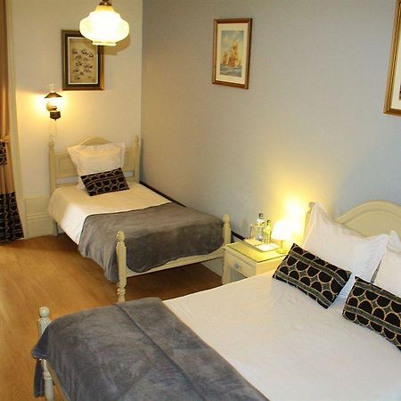 Alvares Cabral Guesthouse Porto Buitenkant foto