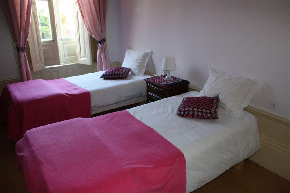 Alvares Cabral Guesthouse Porto Buitenkant foto