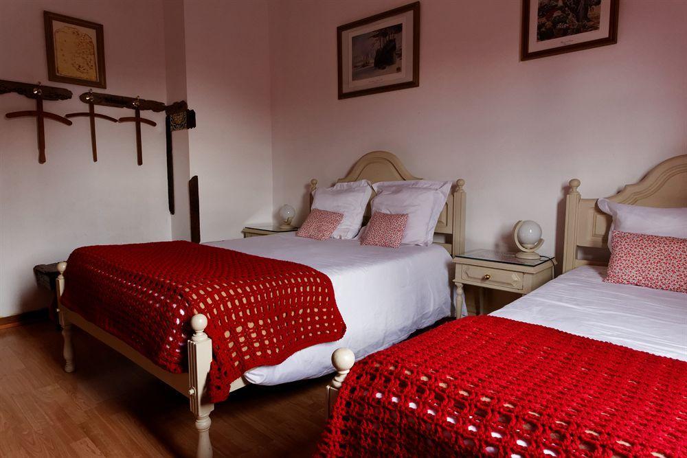 Alvares Cabral Guesthouse Porto Buitenkant foto