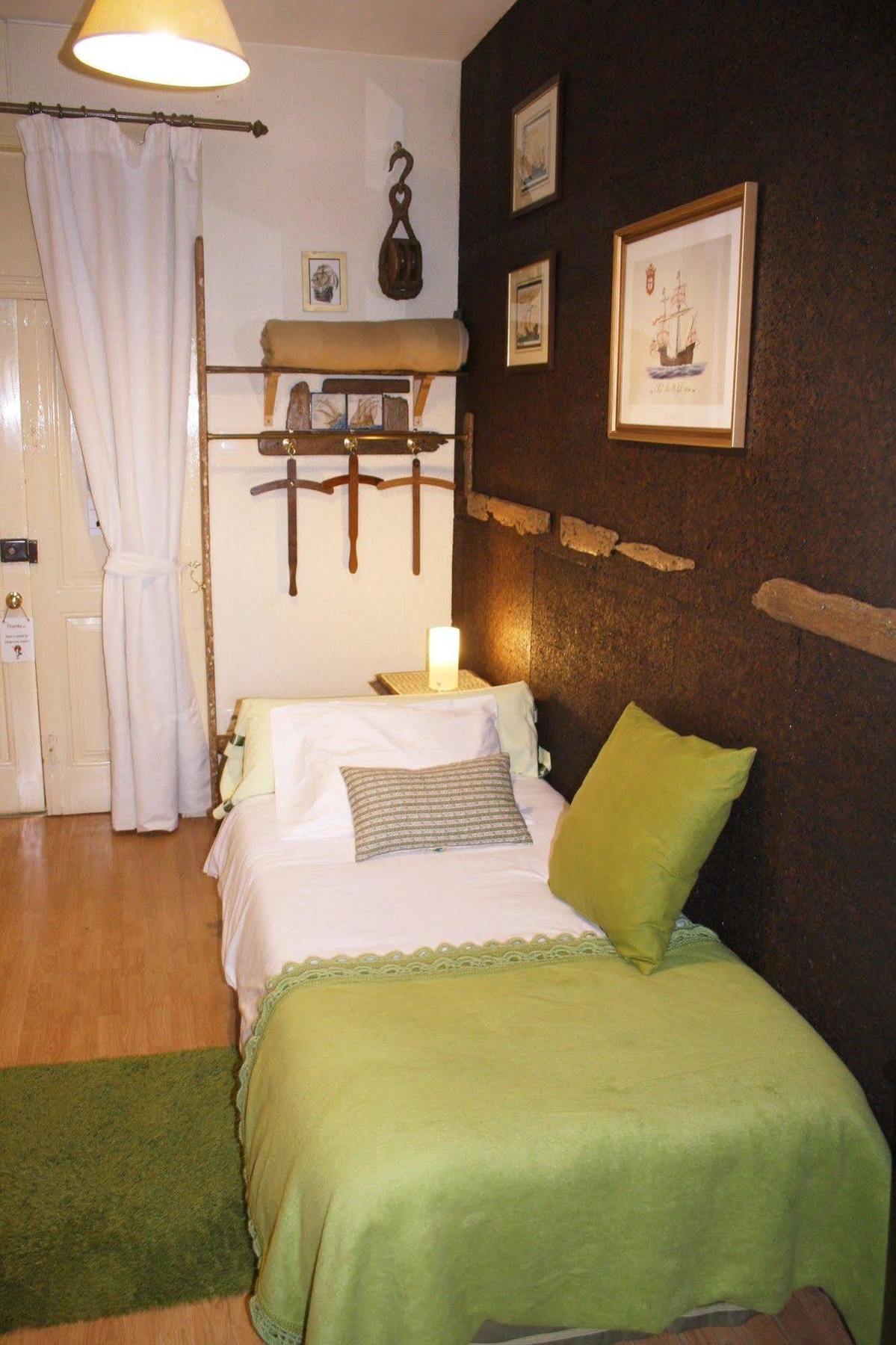 Alvares Cabral Guesthouse Porto Buitenkant foto