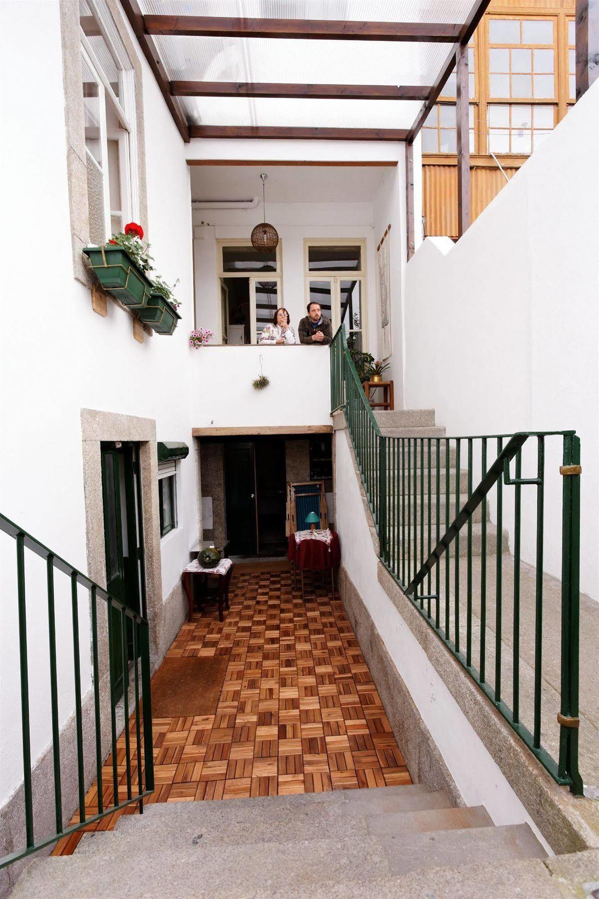 Alvares Cabral Guesthouse Porto Buitenkant foto